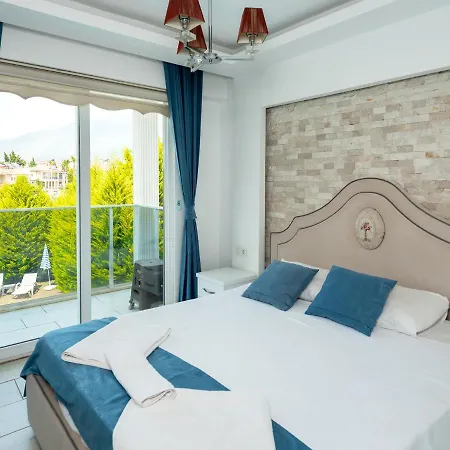 Ege: Your Ultimate Escape In Oludeniz With A Private Pool, Surrounded By Nature With Pool And Garden In Oludeniz, Babadag Casa de Férias