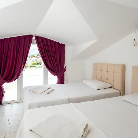 Сasa de vacaciones Ege: Your Ultimate Escape In Oludeniz With A Private Pool, Surrounded By Nature With Pool And Garden In Oludeniz, Babadag *